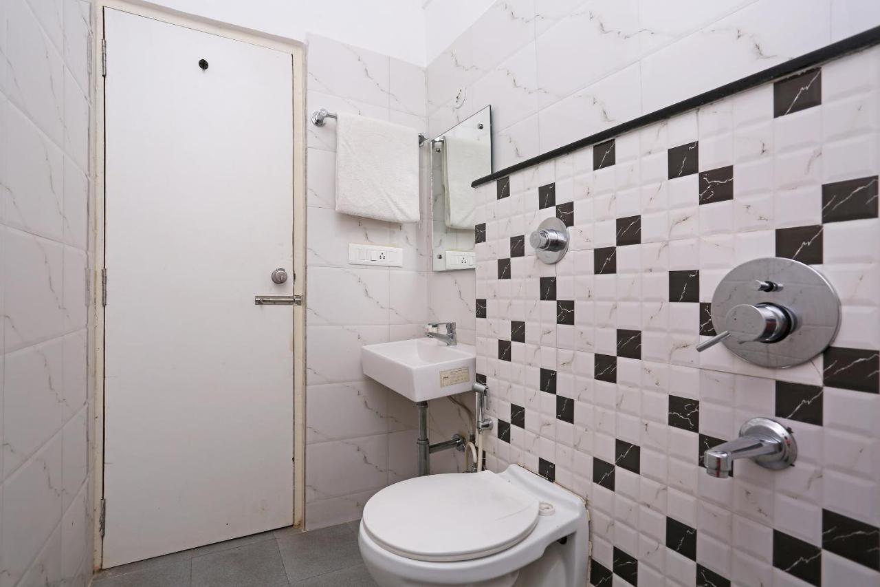 Oyo 6447 Samasth Rooms And Suites مَسّور المظهر الخارجي الصورة