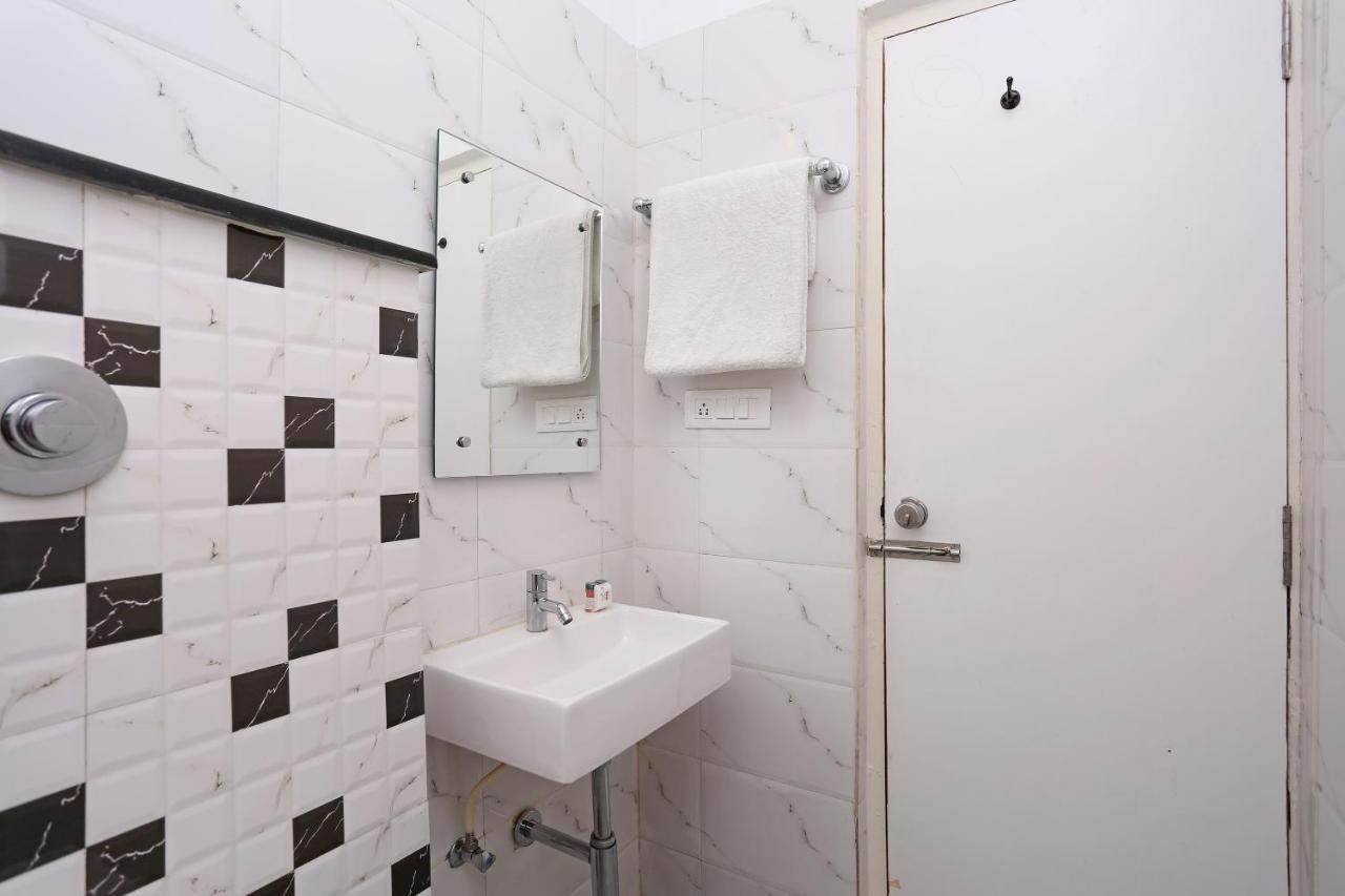 Oyo 6447 Samasth Rooms And Suites مَسّور المظهر الخارجي الصورة
